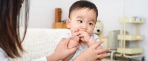 Why-do-babies-put-everything-in-their-mouth-2