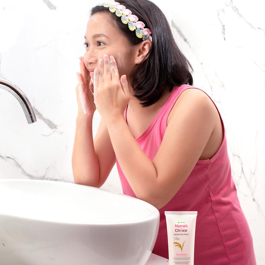 Mama using Mama's Choice Gentle Face Wash