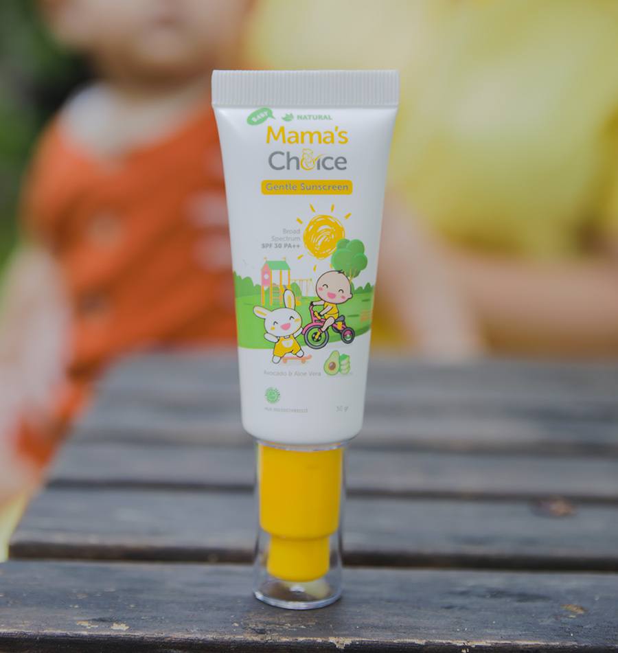 Mama's-Choice-Gentle-Baby-Sunscreen-Lifestyle